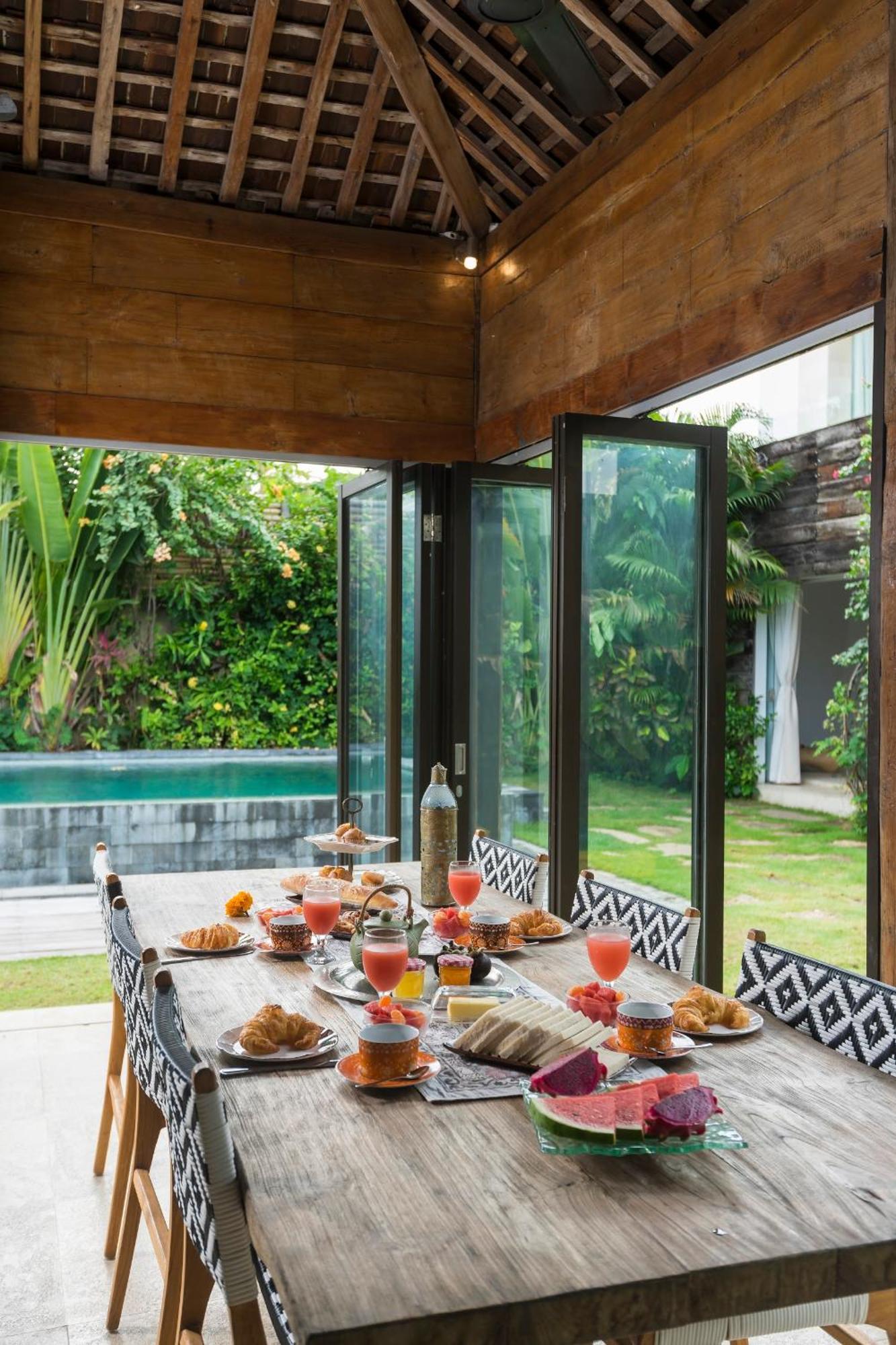 Elegant Villa Casabianca - Tropical Pool & Garden, Near Potato Head Beach Club! Σεμινιάκ Εξωτερικό φωτογραφία